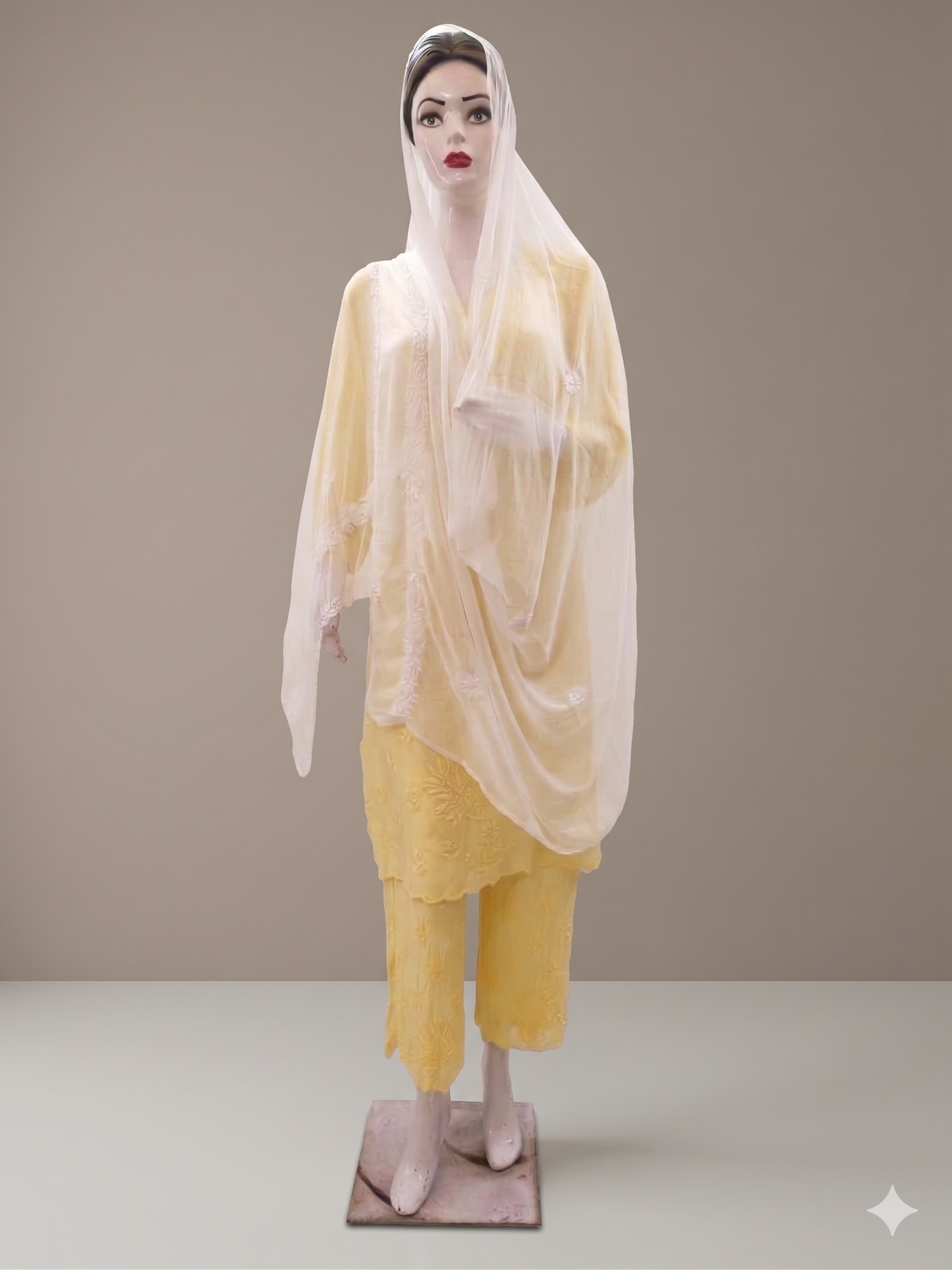 Lace CHIKAN DUPATTA