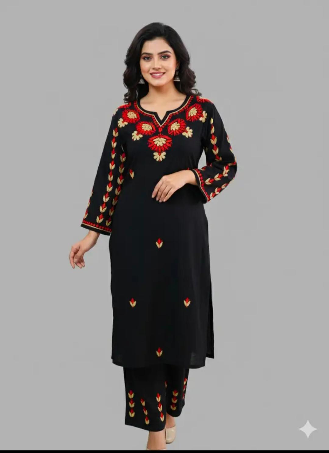 DISHA SET BLACK