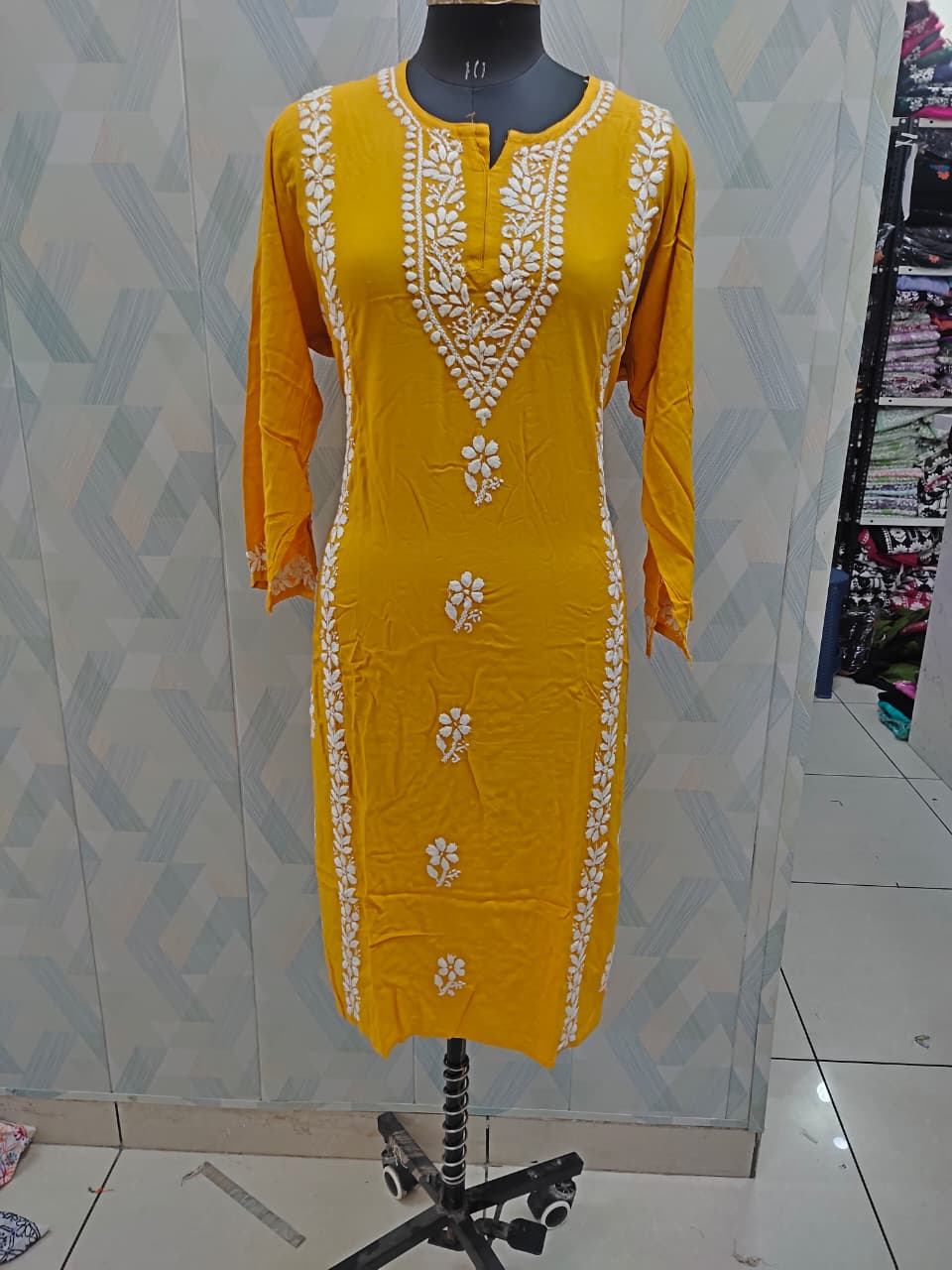 Chandrika Kurti