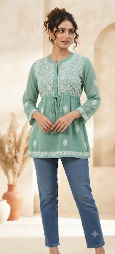 MISHA Flare Top