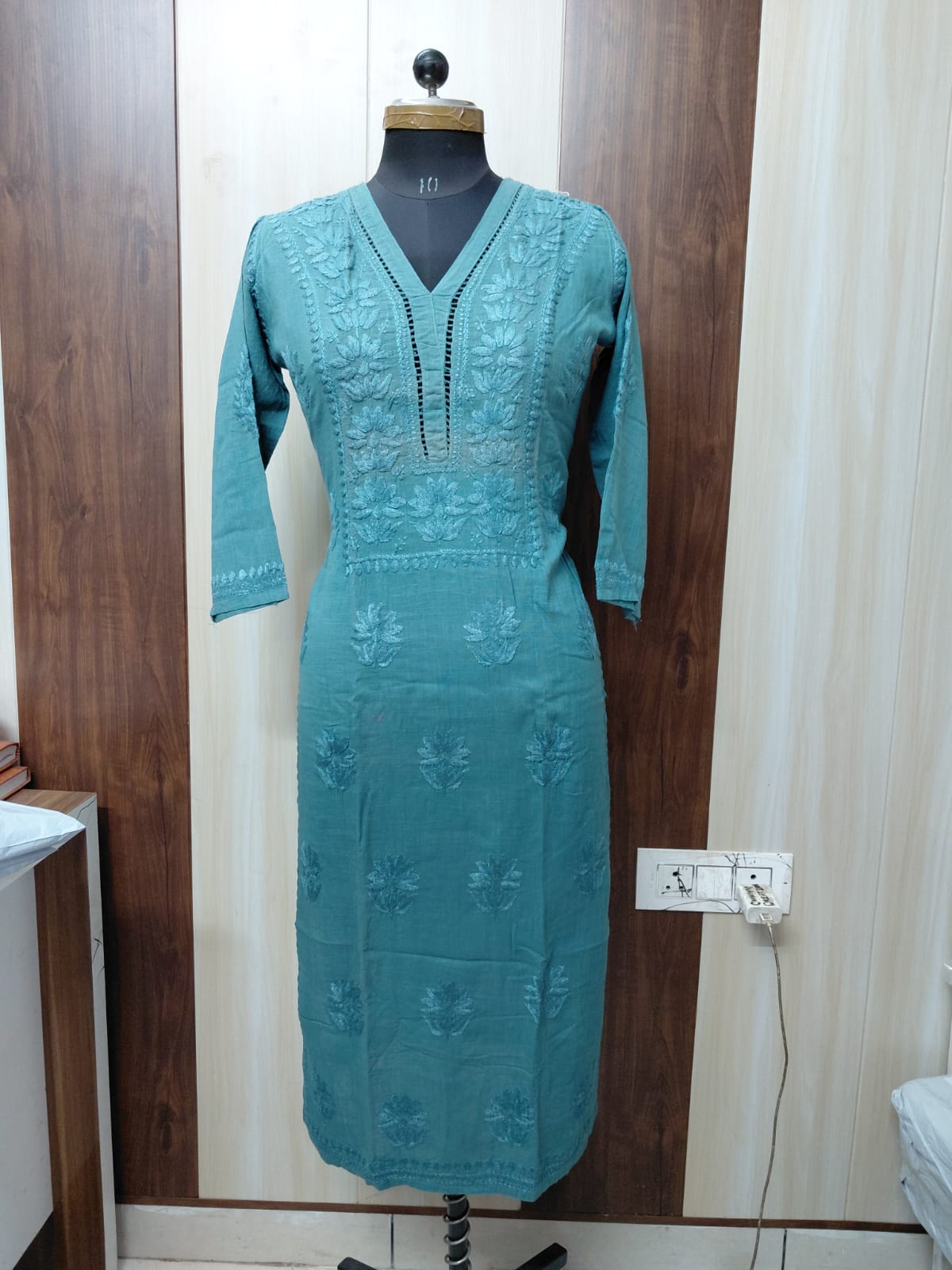 LINEN TONE TO TONE SALE