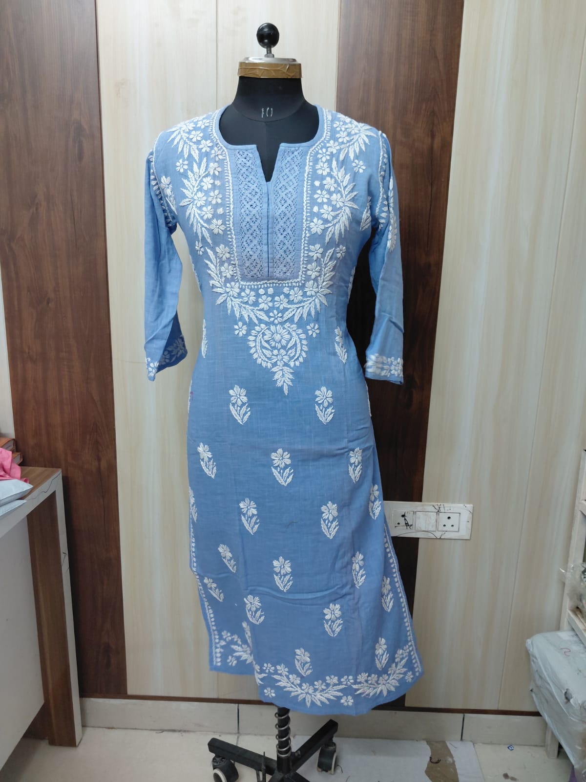 LINEN WHITE SALE