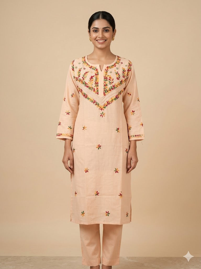 AMAYA KURTI